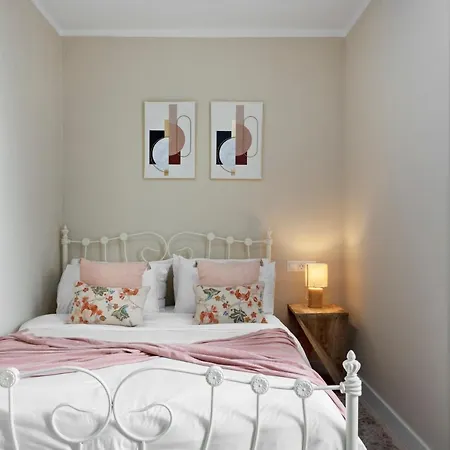 2 Bedroom In The Heart Of Puerto Banus Appartamento Marbella